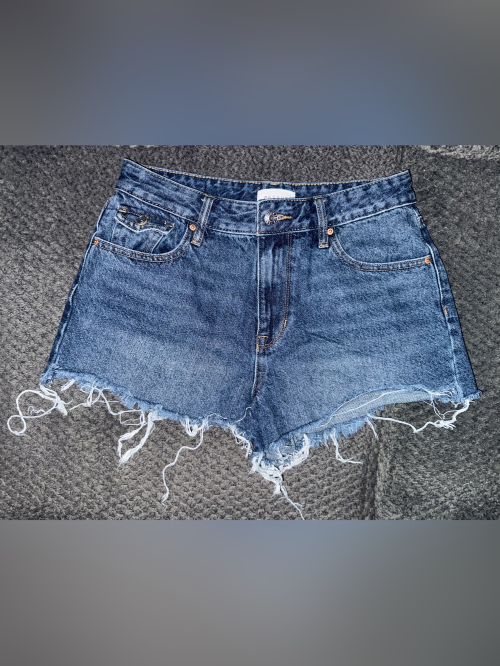PacSun Women's Distressed Dark Blue Denim Shorts (so retro)
